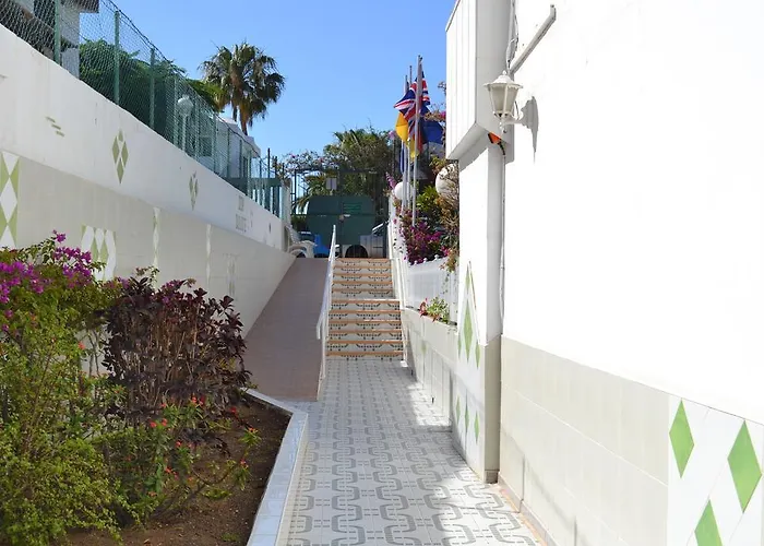 Don Quijote Apartment *